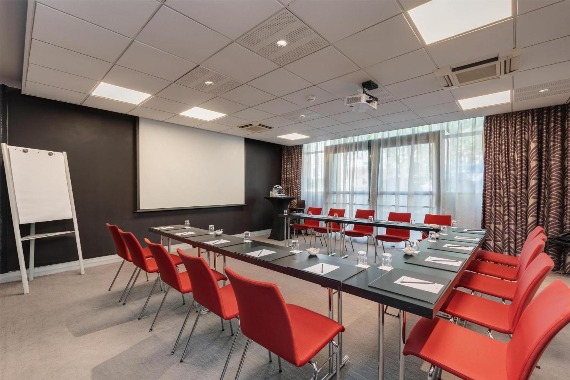 Radisson Blu Hotel, Paris Boulogne Εξωτερικό φωτογραφία